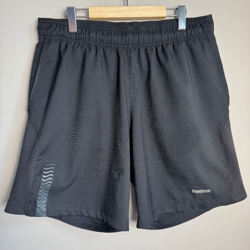 Reebok Men's Lightweight Running Gym Shorts Black Large Pockets Drawstring‎